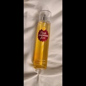 Bath & Body Works Rare Pink Lemonade Fizz